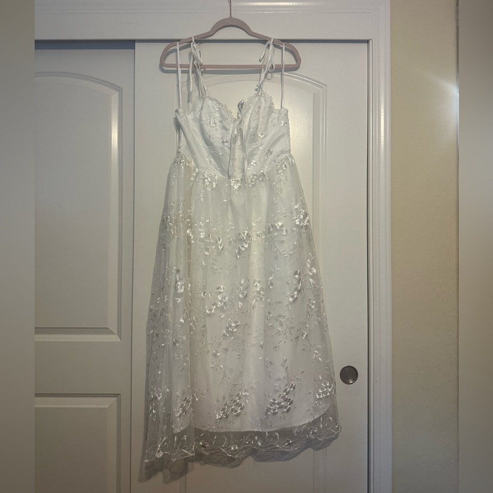 Lulus White Embroidered Lace Midi Dress XL NWT Bridal Engagement Shower